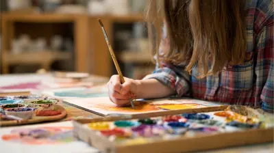 Encouraging Artistic Expression: Lesson Plans for Creative Arts