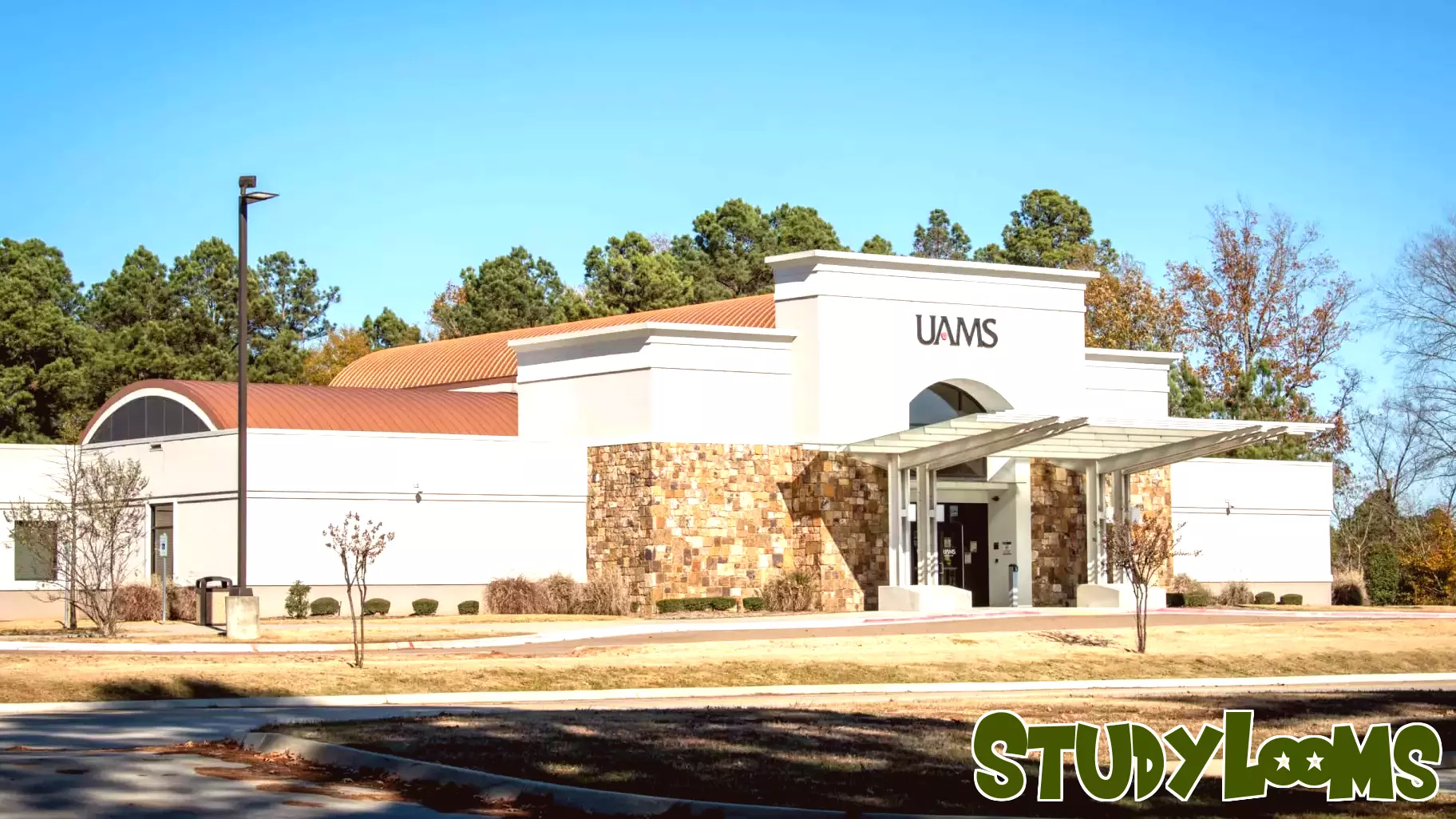 Generous Donation Establishes Endowed Fund for Family Medicine Residencies at UAMS