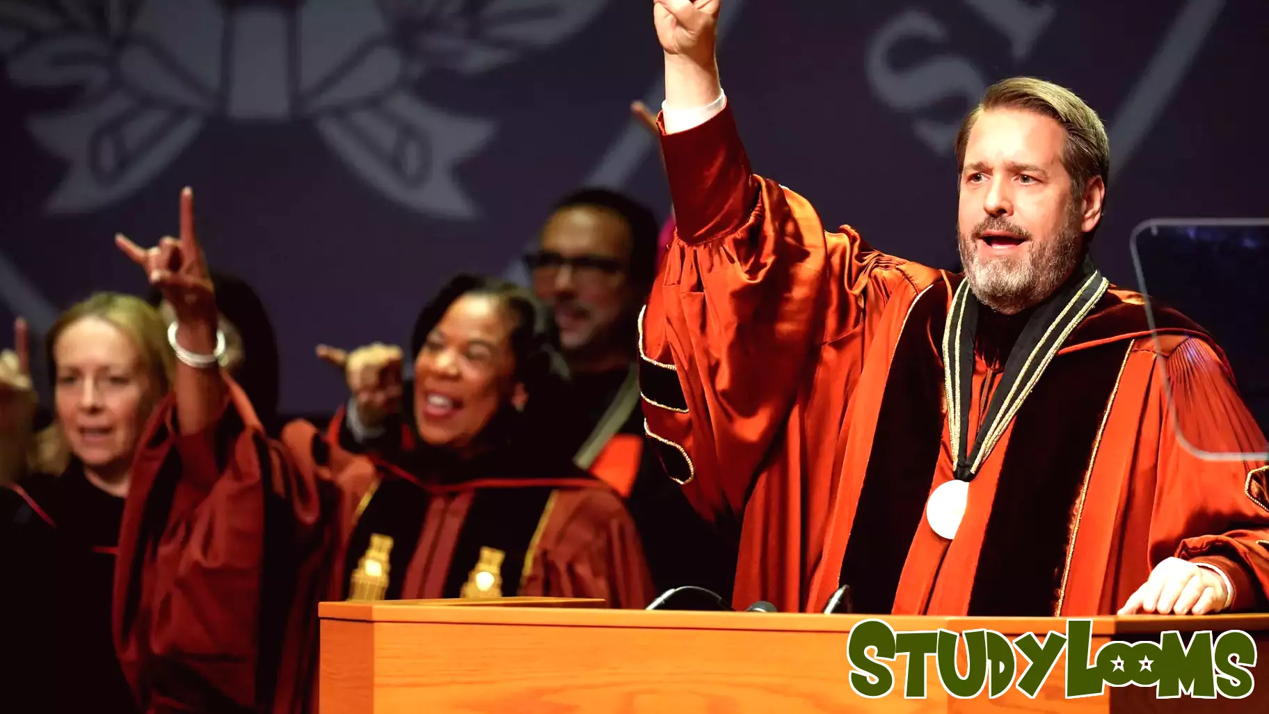 UT Faculty Redefines Academic Freedom to Foster Open Dialogue